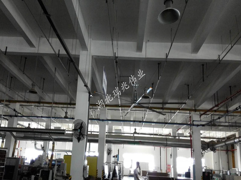 工業(yè)大吊扇、工業(yè)大風(fēng)扇、工業(yè)節(jié)能風(fēng)扇、工業(yè)風(fēng)扇、廠房車間降溫設(shè)備