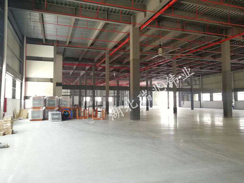 工業(yè)大風扇、工業(yè)大吊扇、工業(yè)節(jié)能風扇、廠房車間通風降溫方案