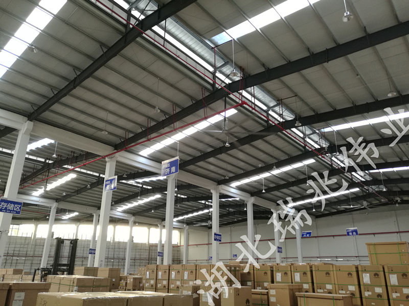工業(yè)大吊扇、工業(yè)大風扇、工業(yè)節(jié)能風扇、大型工業(yè)風扇、車間溫控設備