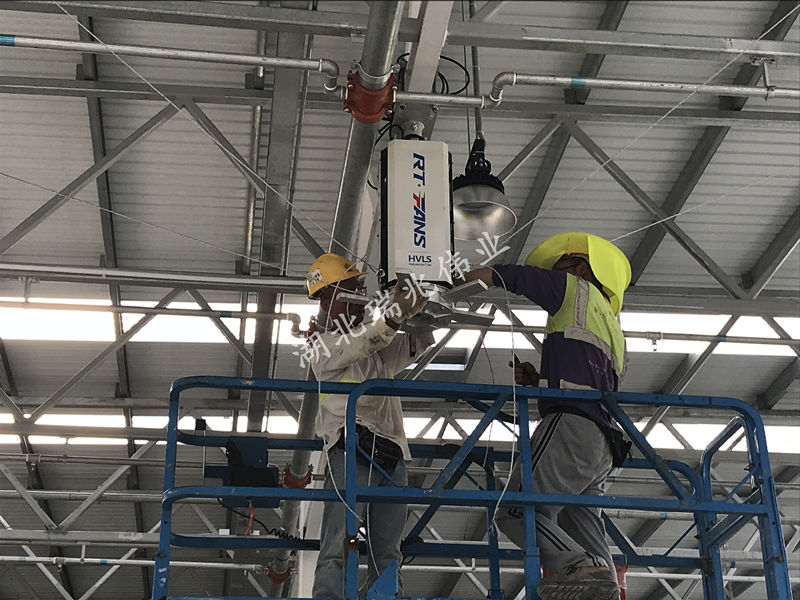 大型工業(yè)吊扇、工業(yè)大風扇、工業(yè)節(jié)能風扇、廠房車間降溫通風設備