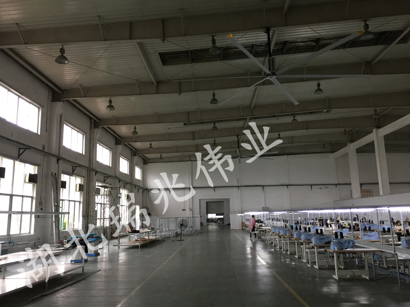 瑞泰風大工業(yè)風扇、瑞泰風大型工業(yè)吊扇、高溫車間降溫設(shè)備