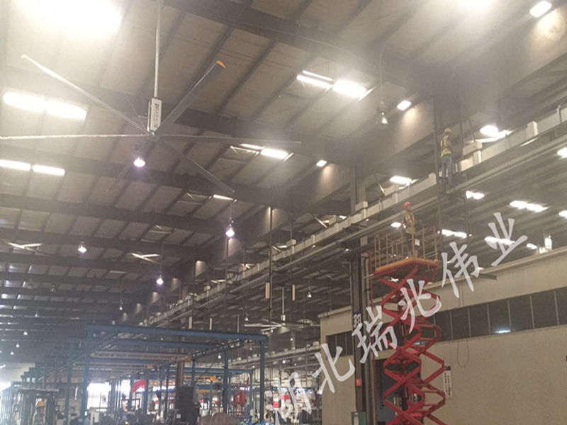 扇機(jī)組合、冷風(fēng)機(jī)、工業(yè)冷風(fēng)機(jī)、蒸發(fā)式冷風(fēng)機(jī)、潤(rùn)東方蒸發(fā)式冷風(fēng)機(jī)、湖北潤(rùn)東方蒸發(fā)式冷風(fēng)機(jī)、大風(fēng)扇、工業(yè)大風(fēng)扇、湖北工業(yè)大風(fēng)扇、瑞泰風(fēng)工業(yè)大風(fēng)扇、湖北瑞泰風(fēng)工業(yè)大風(fēng)扇、工業(yè)吊扇、工業(yè)大吊扇、降溫、廠房降溫、廠房通風(fēng)、湖北廠房降溫、湖北廠房通風(fēng)降溫、車間通風(fēng)、車間降溫、通風(fēng)降溫、車間通風(fēng)降溫、湖北車間降溫、湖北車間通風(fēng)降溫、工廠車間降溫