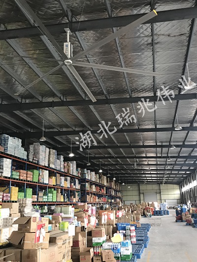 工業(yè)大風(fēng)扇，工業(yè)大吊扇，高大空間用工業(yè)大風(fēng)扇，物流倉庫用工業(yè)大風(fēng)扇，鋼結(jié)構(gòu)廠房用工業(yè)大風(fēng)扇