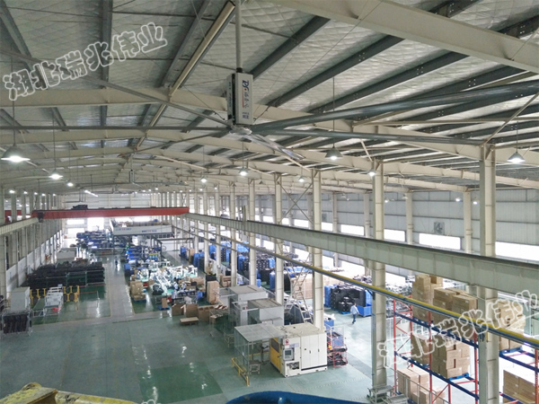 工業(yè)大風扇丨工業(yè)大吊扇丨大型工業(yè)風扇丨超大型工業(yè)風扇丨廠房降溫丨車間降溫