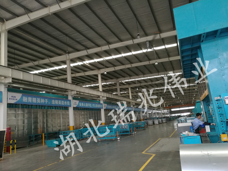 湖北瑞兆的瑞泰風(fēng)工業(yè)大風(fēng)扇，安全可靠，保你廠房降溫通風(fēng)安全無(wú)憂！