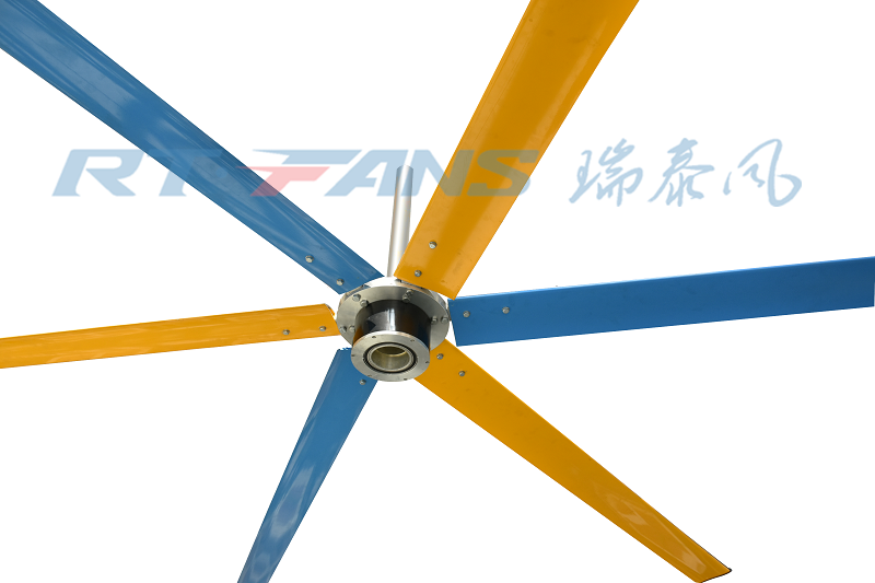 高大空間場所用什么通風(fēng)降溫設(shè)備好？當(dāng)然是瑞泰風(fēng)工業(yè)大風(fēng)扇啦！