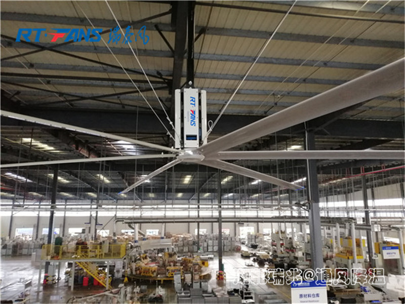 廠房降溫使用工業(yè)風(fēng)扇給你不一樣的夏天！