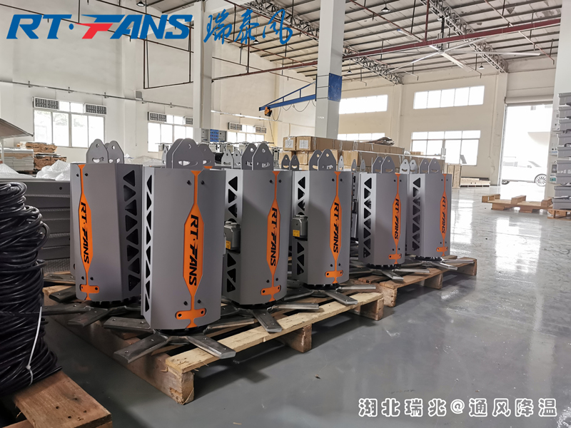 夏天很熱，鋼構(gòu)廠房可以使用工業(yè)大風(fēng)扇來(lái)降溫嗎