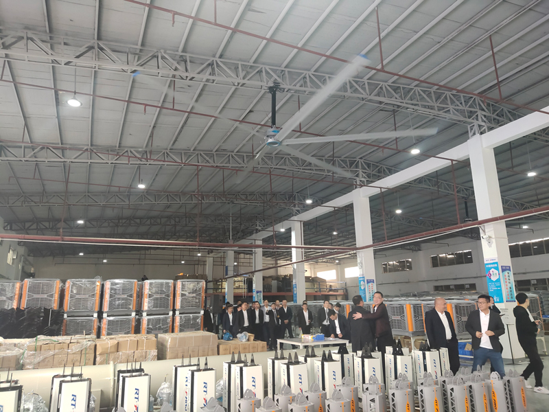 覆蓋面積廣的工業(yè)大風(fēng)扇可以使用在哪些場所！